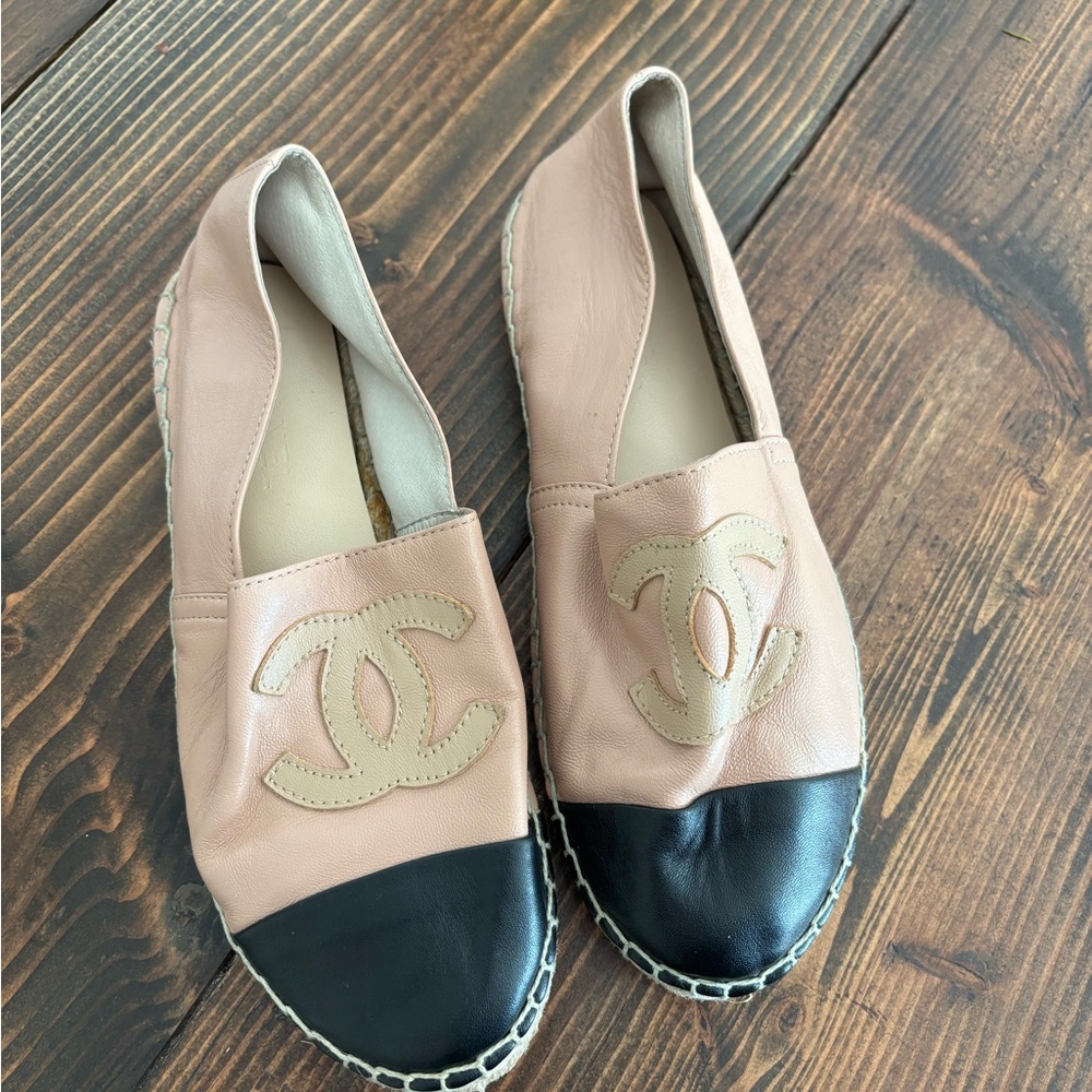 CHANEL Black and Pink Espadrilles with Iconic CC Logo